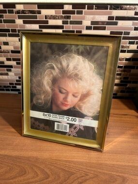 Vintage Gold 8x10 Photo Frame